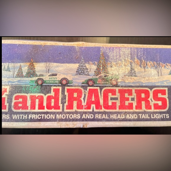 1997 HESS TOY TRUCK AND RACERS NEW IN BOX LIGHTS AND SOUNDS Vintage Exclusive - Picture 7 of 12